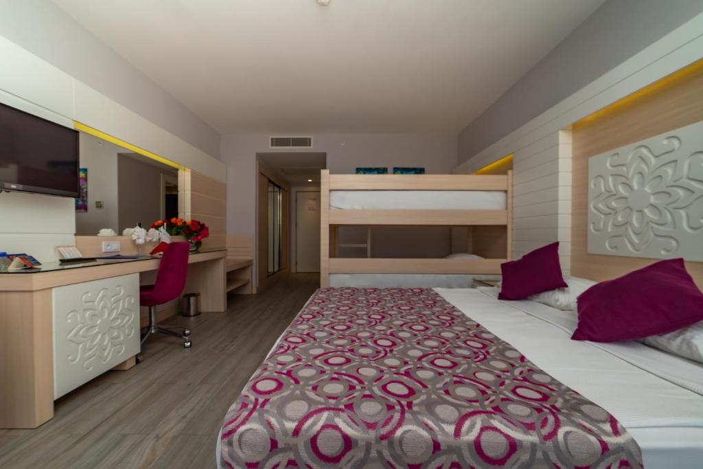 Sunmelia Beach Resort Hotel & Spa-All Inclusive photo 2