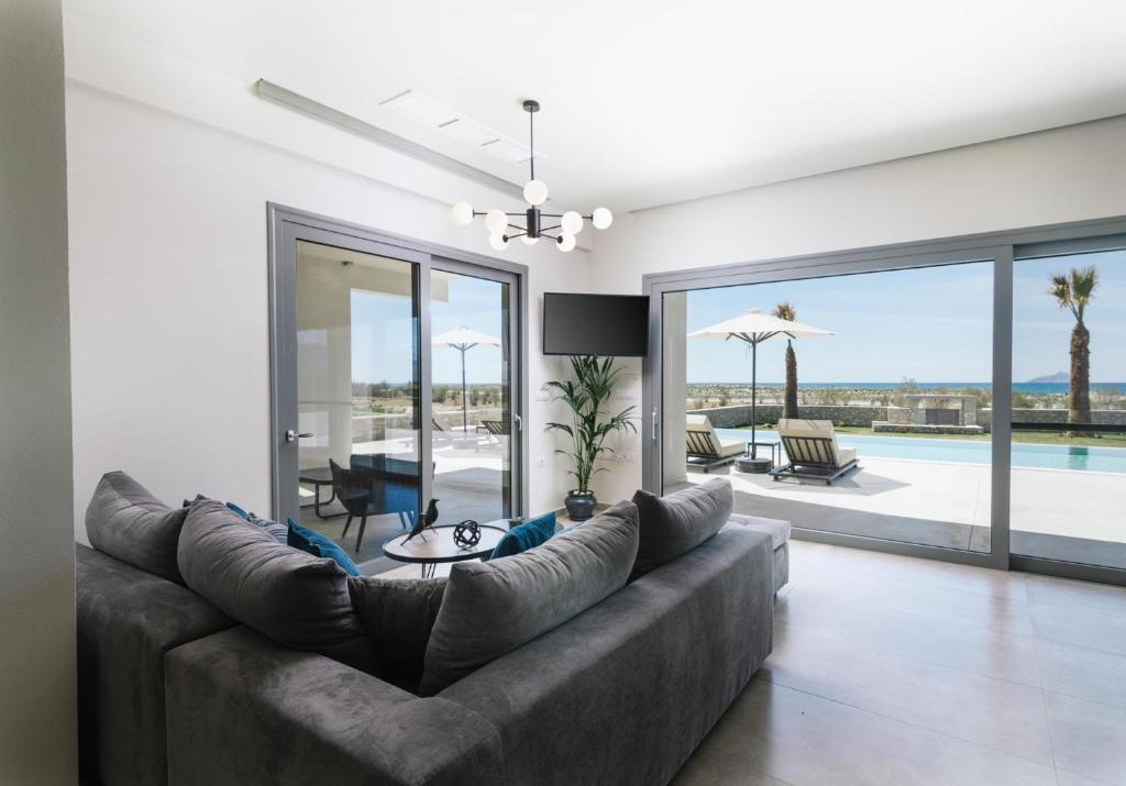 Grand Sea View Luxury Villa photo 2