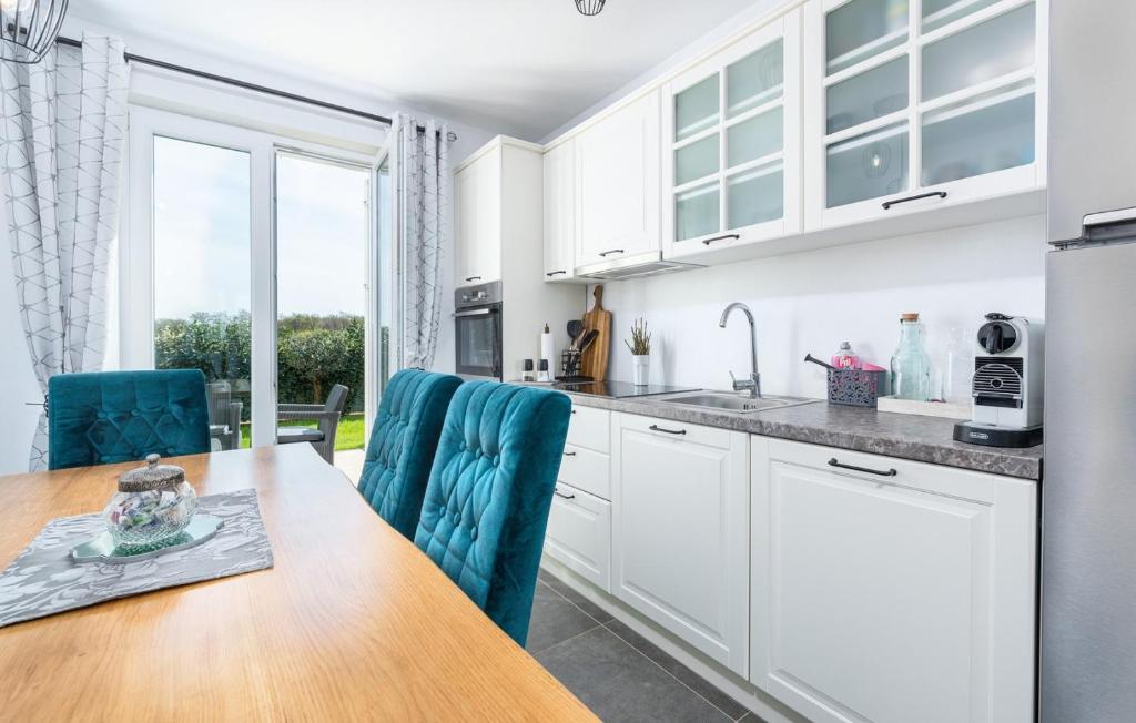 Holiday House Businia with Whirlpool photo 4