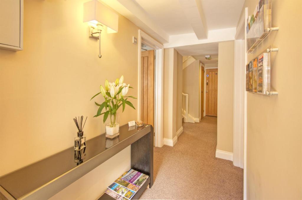 The Bondgate Boutique photo 3