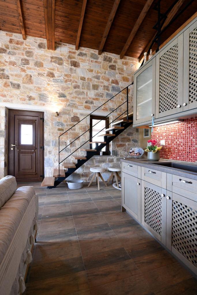 Pinelia Home photo 4