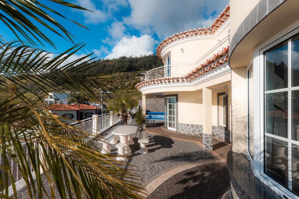 Sunnyside Villa photo 2