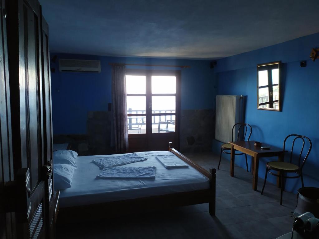 Triple studio apartment in Mylopotamos Beach photo 2