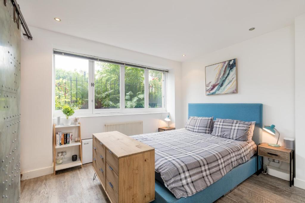 Luxury Architect Designed Apt 13 Mins to Royal mile