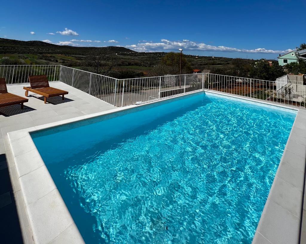 Villa Velim - Stunning view & Heated private pool photo 2
