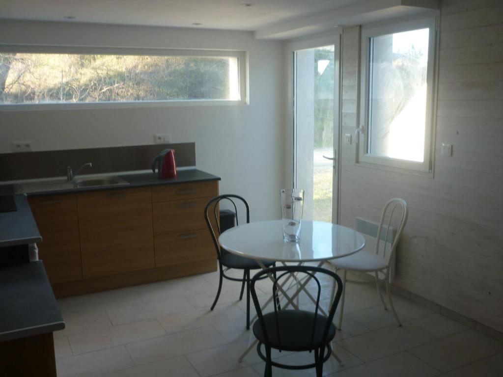 STUDIO PROCHE DE LA MER photo 1