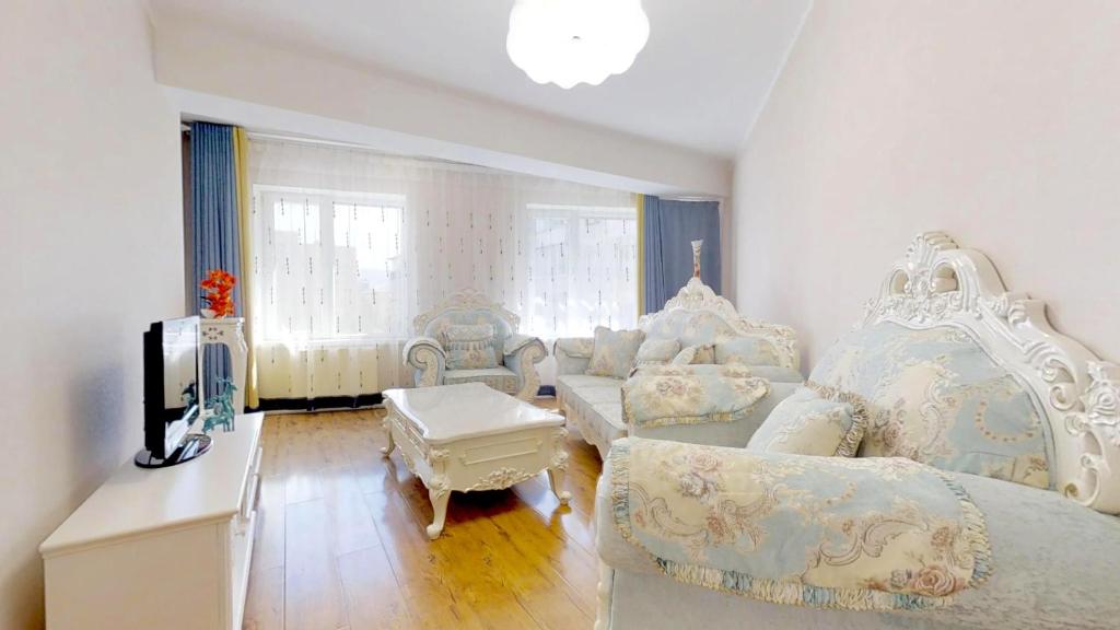 125m2 new apartment, 5 rooms with airport pickup photo 3