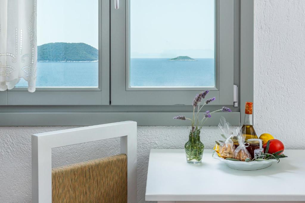 Stamatiou Estate photo 3