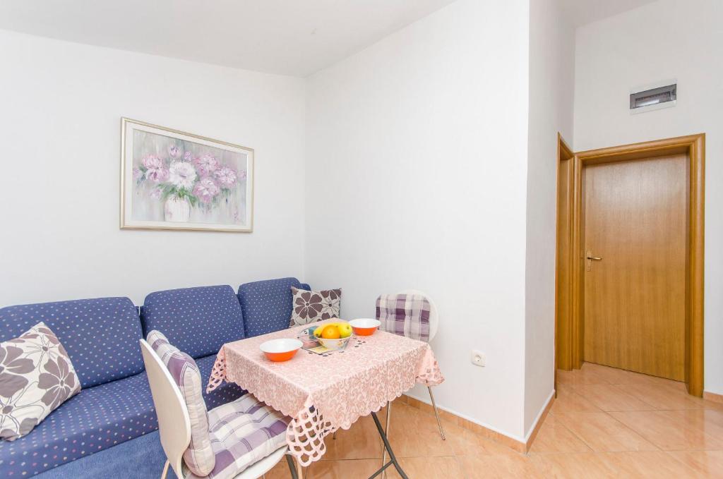 Apartments Anka photo 2