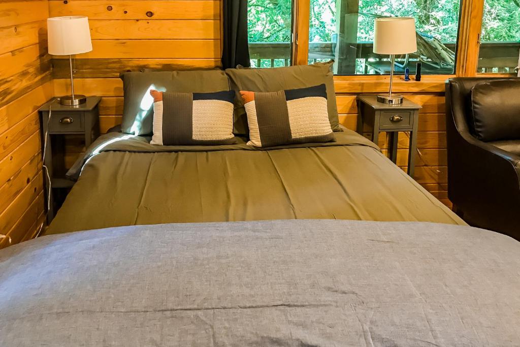 Cove Cabin Retreat photo 4