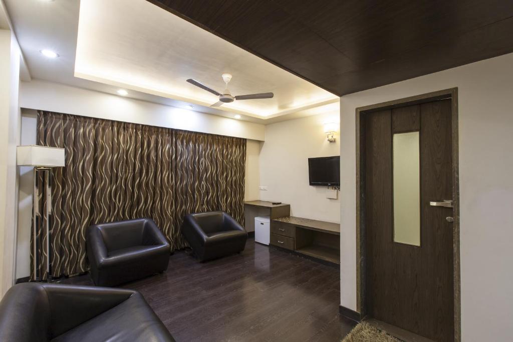 Hotel Host Inn Ahmedabad photo 4