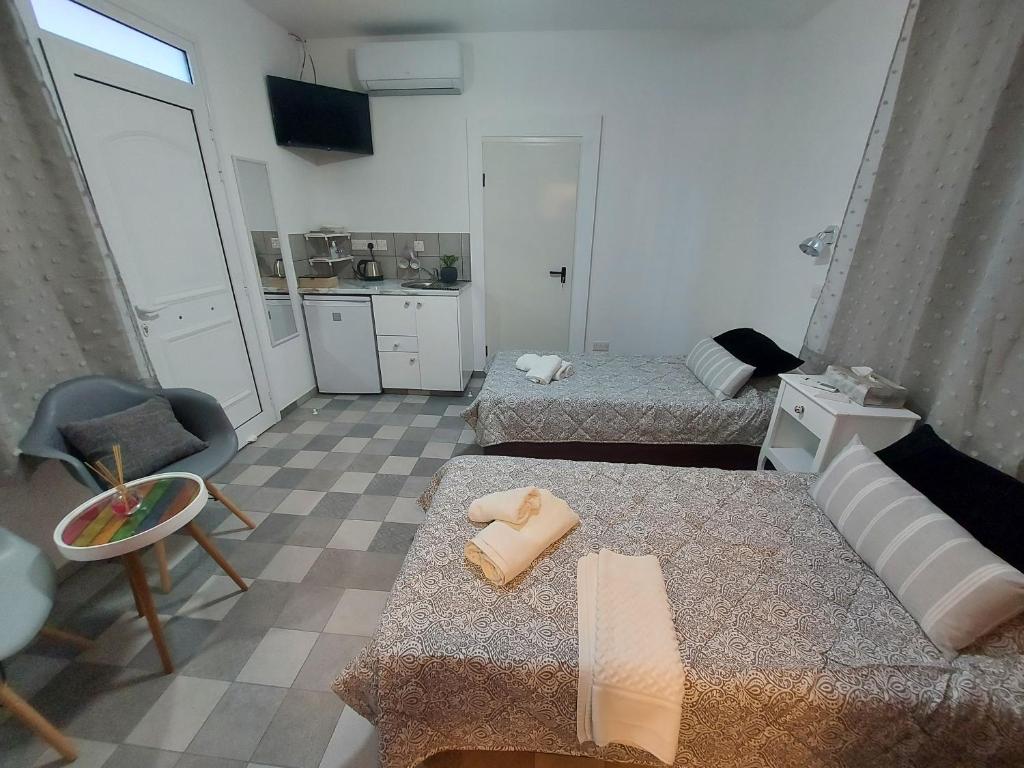 Magdalene's City House Inn photo 3