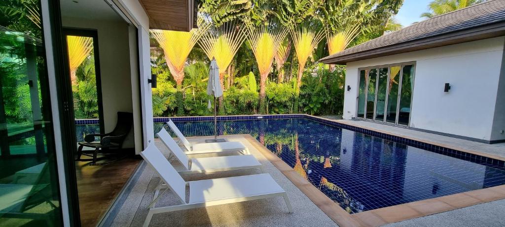 Beautiful villa walking distance from Bangtao Beach photo 3
