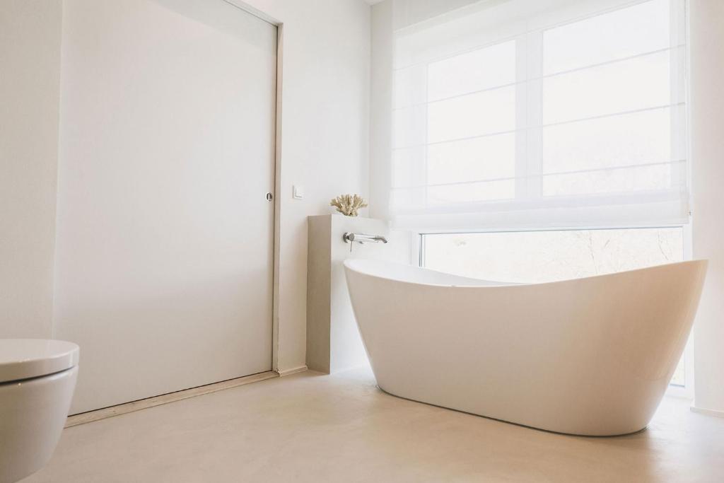 STEILLAGE - Design Moselsuiten mit Panoramablick und SPA photo 3