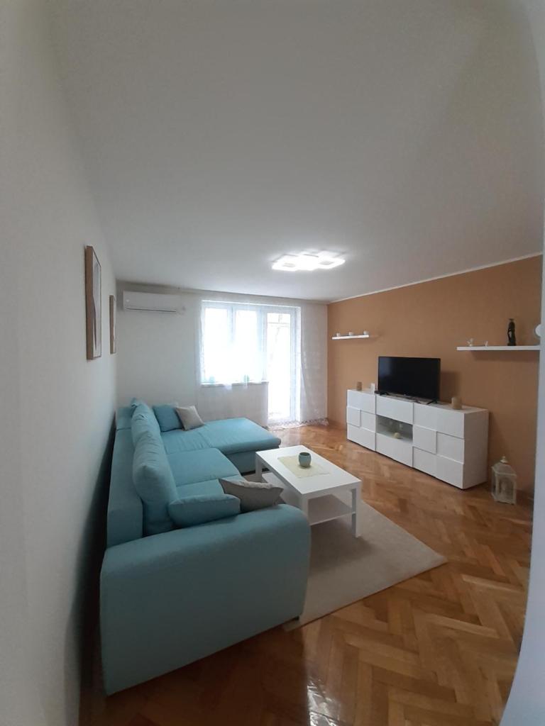 Apartman Jovana photo 3