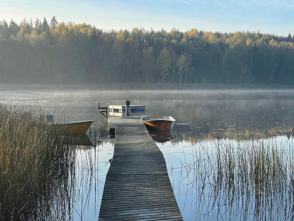 Nice holiday house at horse farm with lake and sauna photo 1