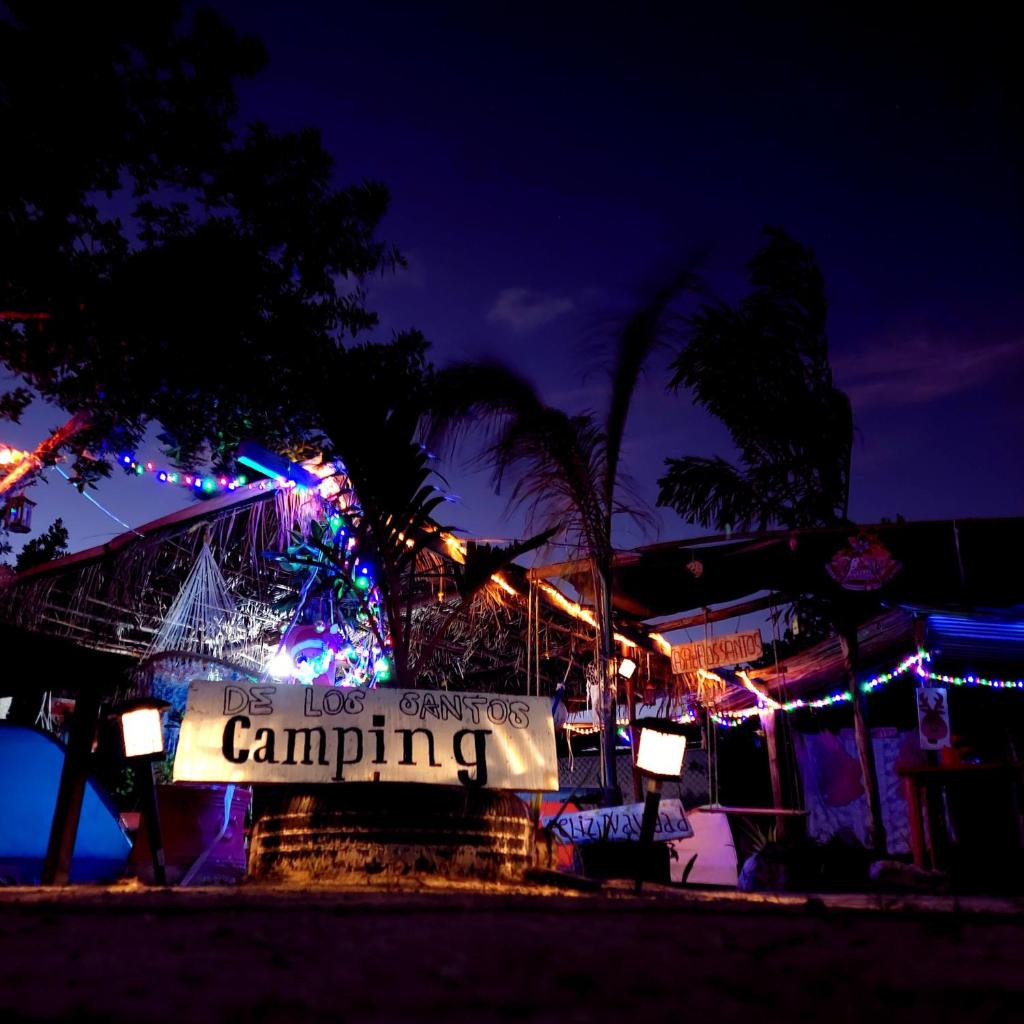 Casa de los Santos Camping y eco cabañas
