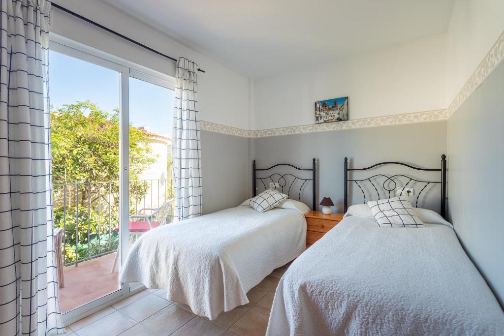 Apartamentos Mundaka Albir photo 2
