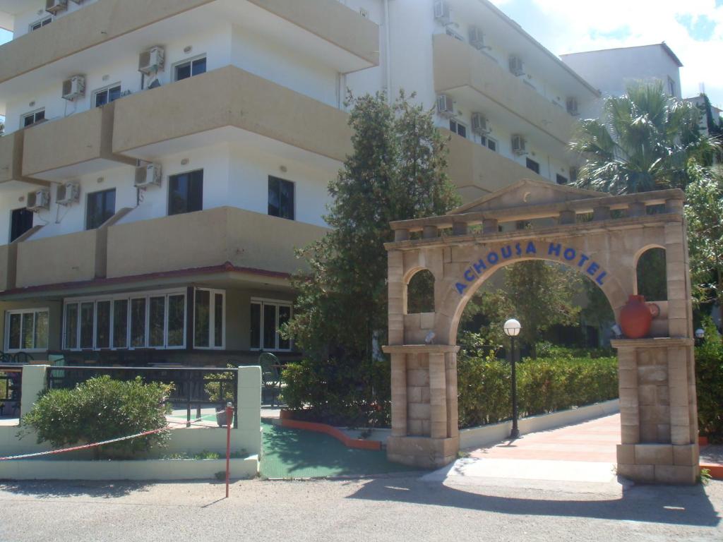 Двухместный (Двухместный номер с 2 отдельными кроватями), Achousa Hotel