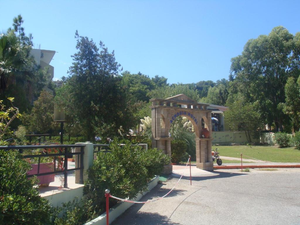 Двухместный (Двухместный номер с 2 отдельными кроватями), Achousa Hotel