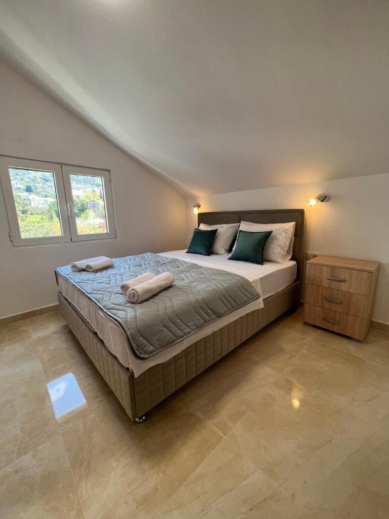 Venice Apartments photo 1