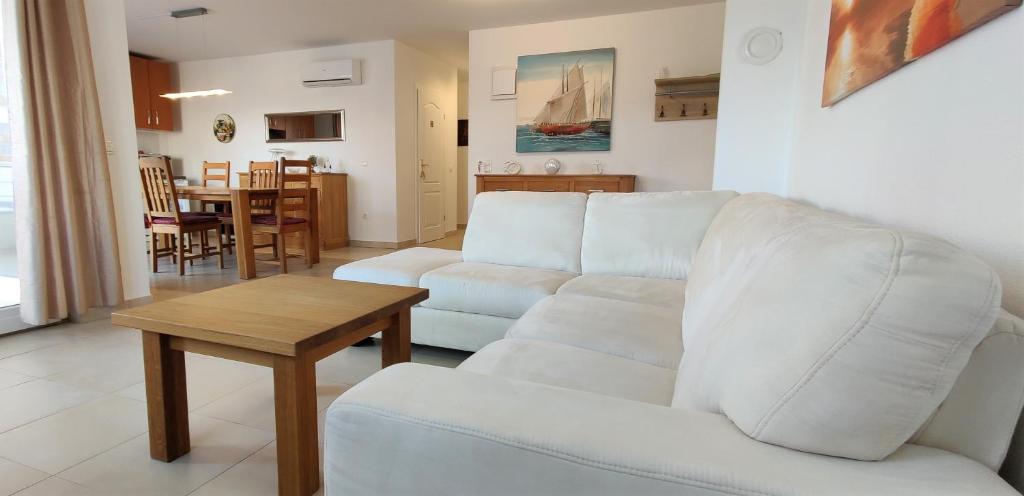 Apartments Le Mare - Pool, Sandstrand, Meerblick, W-Lan, Grill photo 2