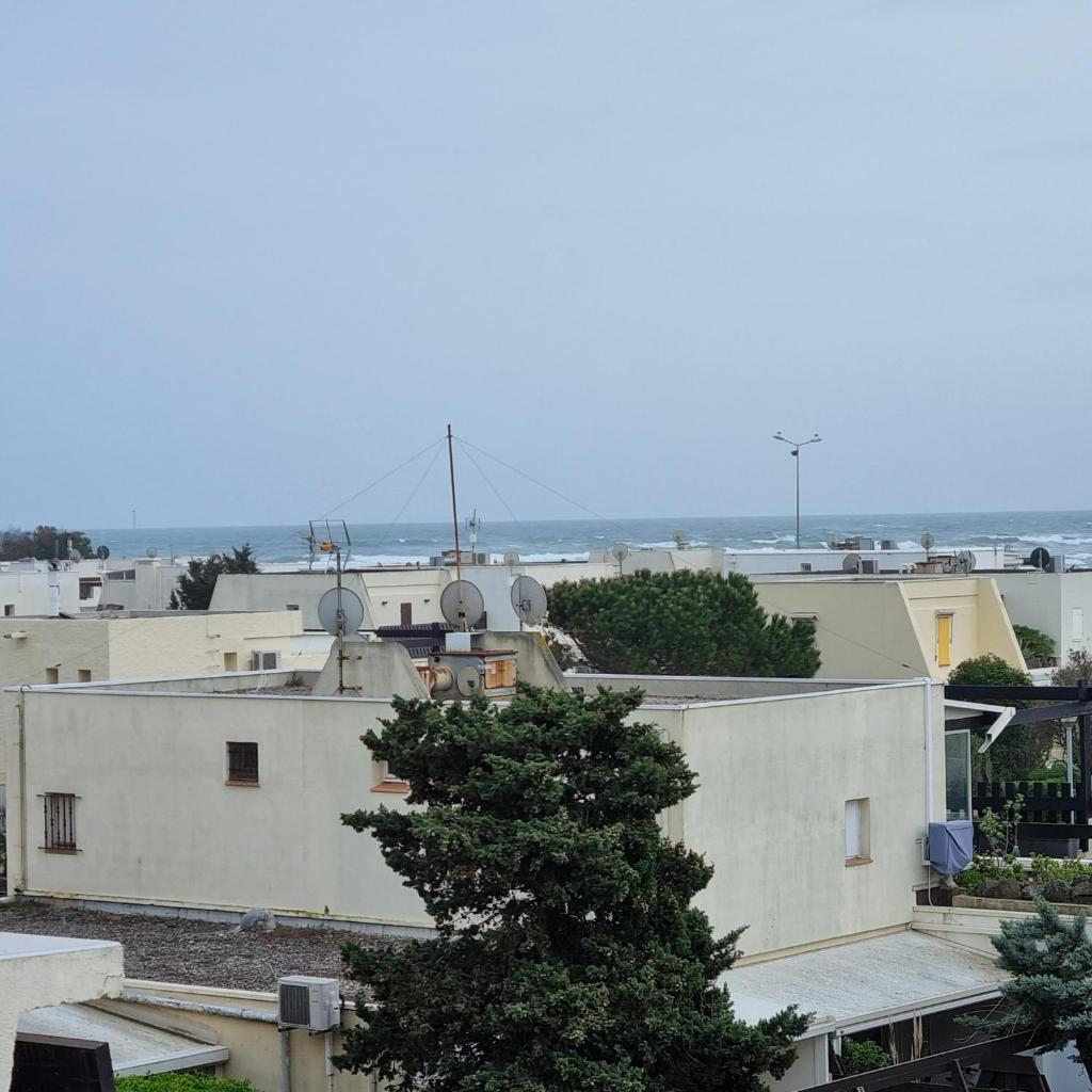 Le DESIR Port Nature 4 Coursives -vue mer photo 3