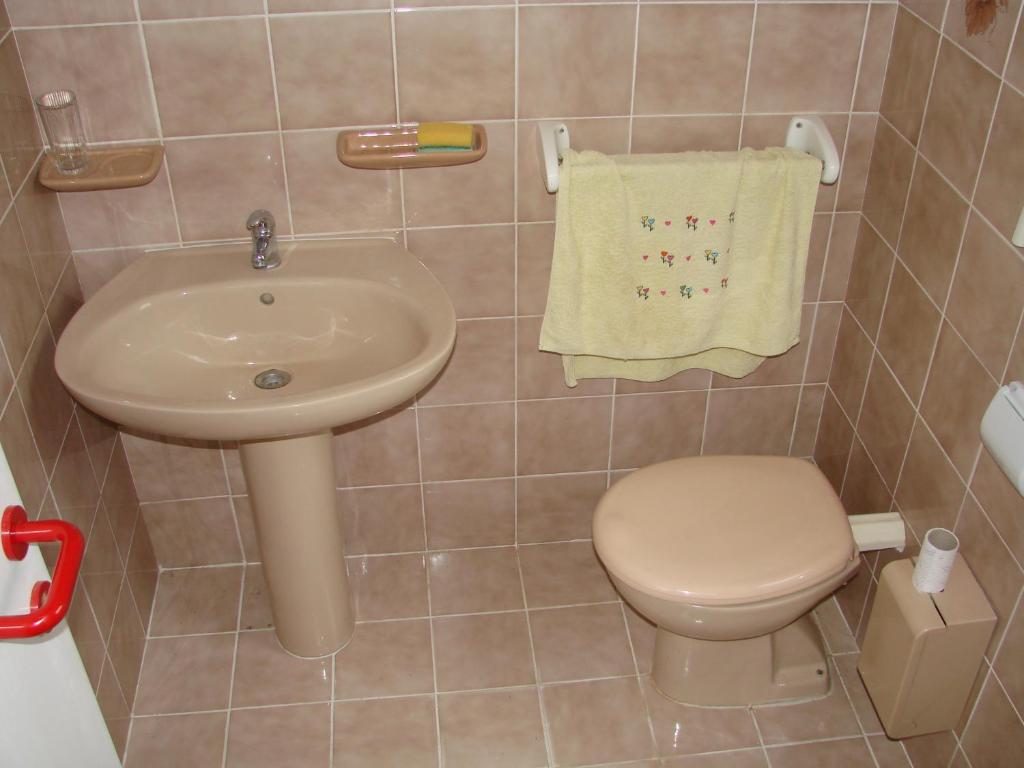 Apartamento Pinzan a stones throw from the beach photo 4