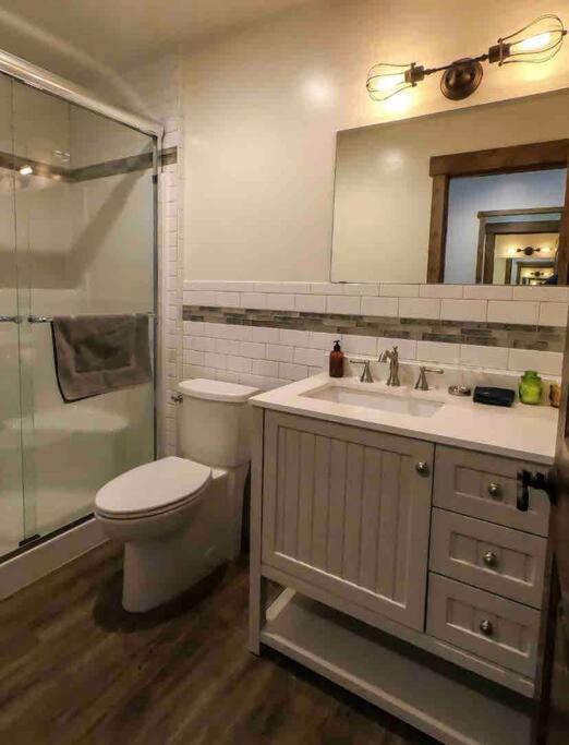 Clear Creek Inn photo 1