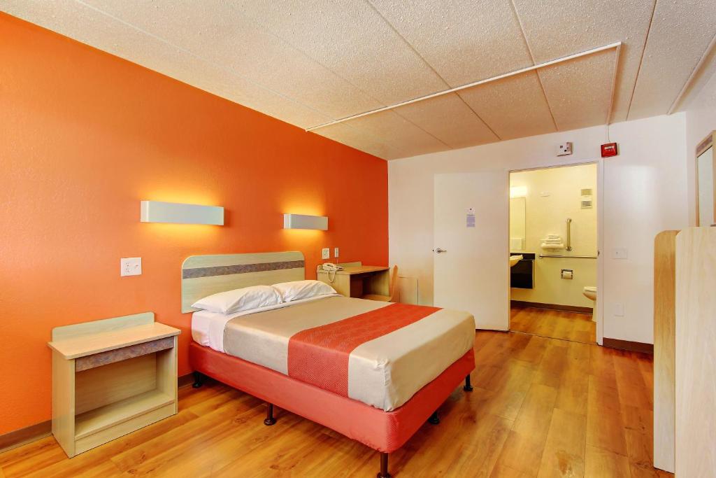 Motel 6-York, PA photo 3