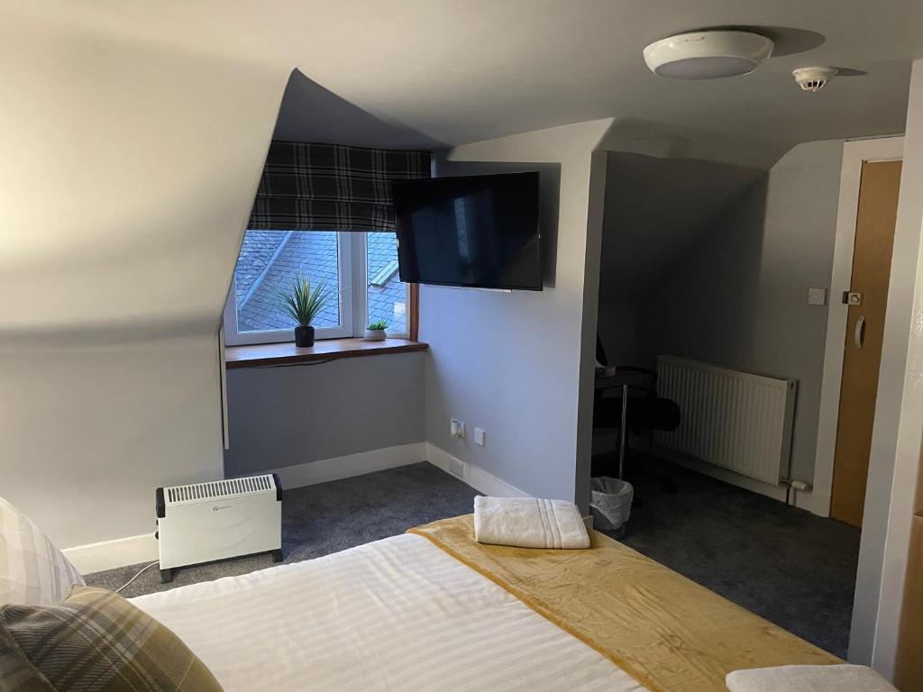 Commercial Hotel (Insch) photo 1