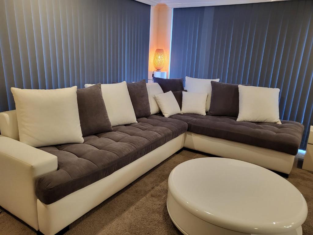 Deluxe Holiday Home photo 4