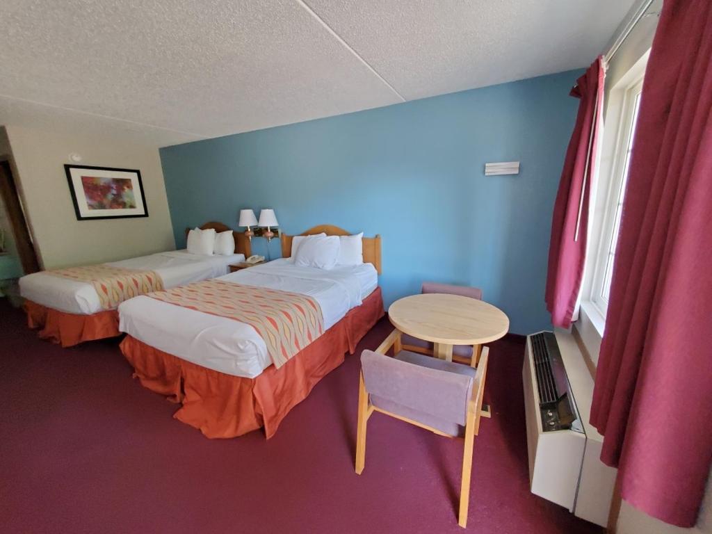 Spinning Wheel Inn photo 4