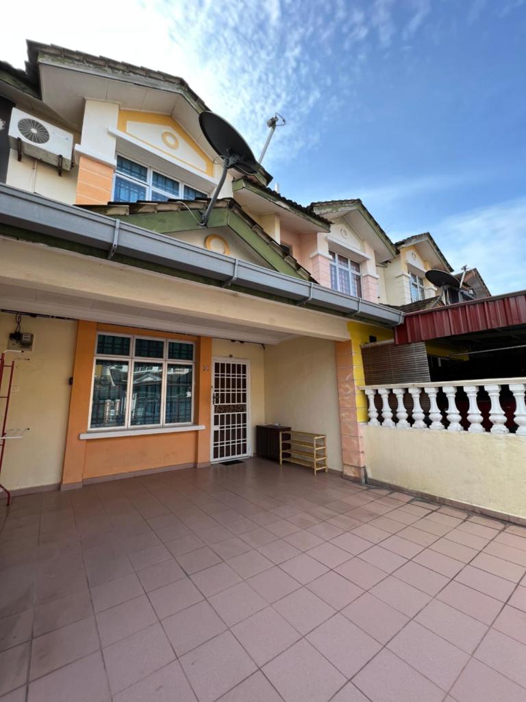 Perdana Homestay Skudai photo 2