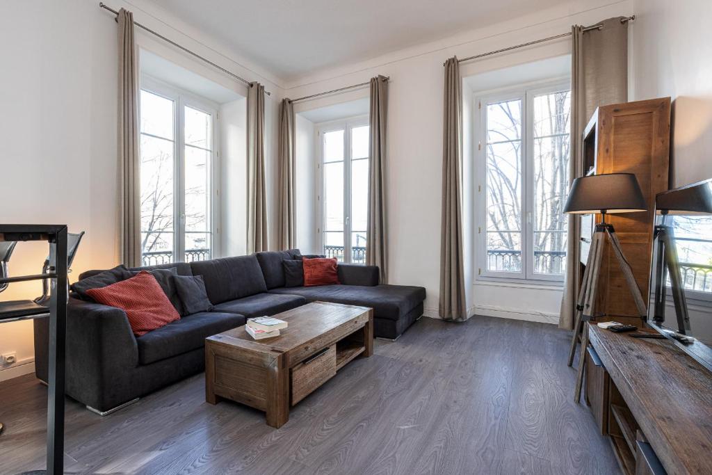 Jean Medecin Av - Large 2 Bdrs Central AC photo 1