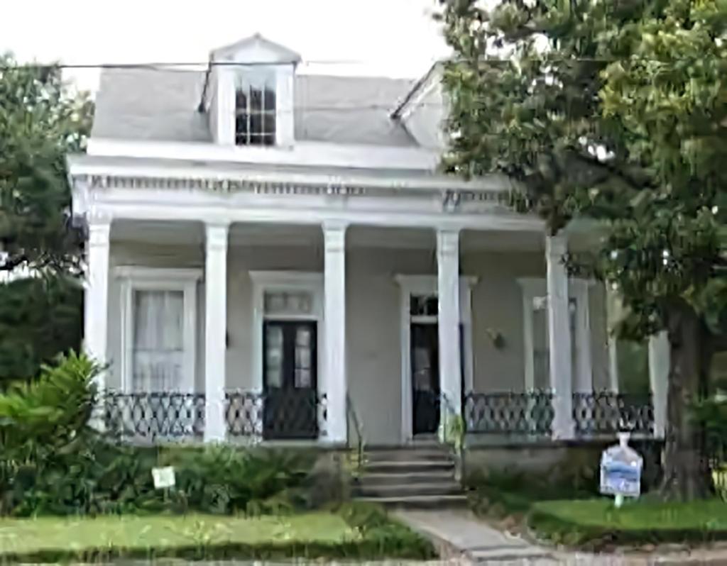 Historic Viavant Cottage - Jazz Fest/FairGrounds image