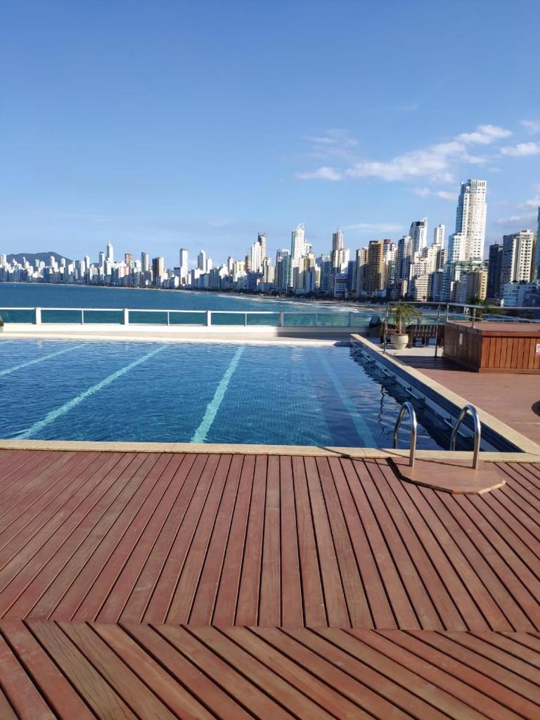 LOFT com garagem e piscina Prédio frente MAR photo 1