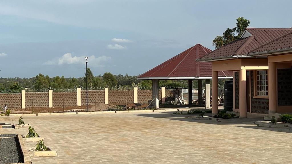 Dala Luxury Home- Bondo photo 4