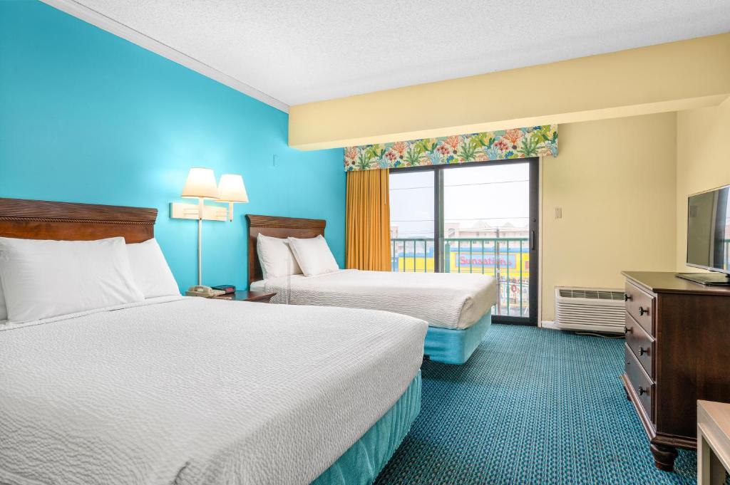Cayman Suites Hotel image