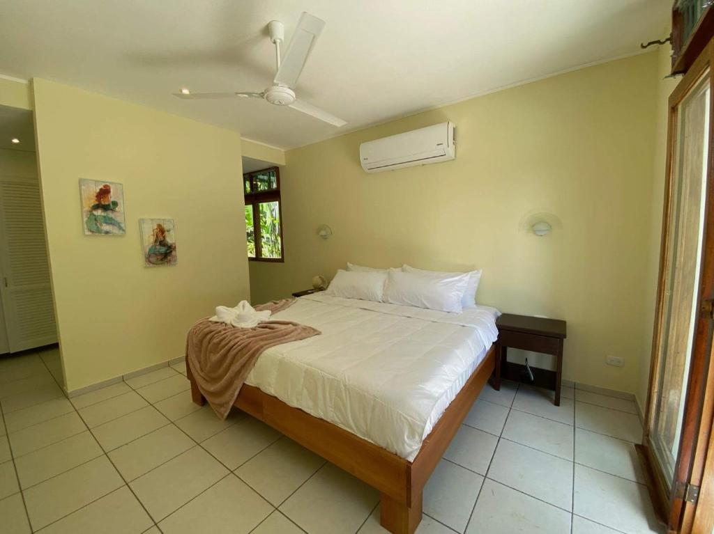Casa De Lisa 2 Suites photo 3