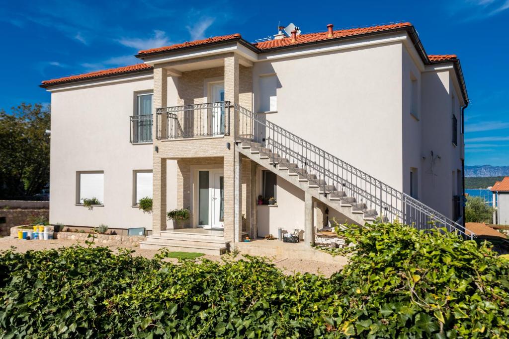Apartments Jelena Vantačići photo 1