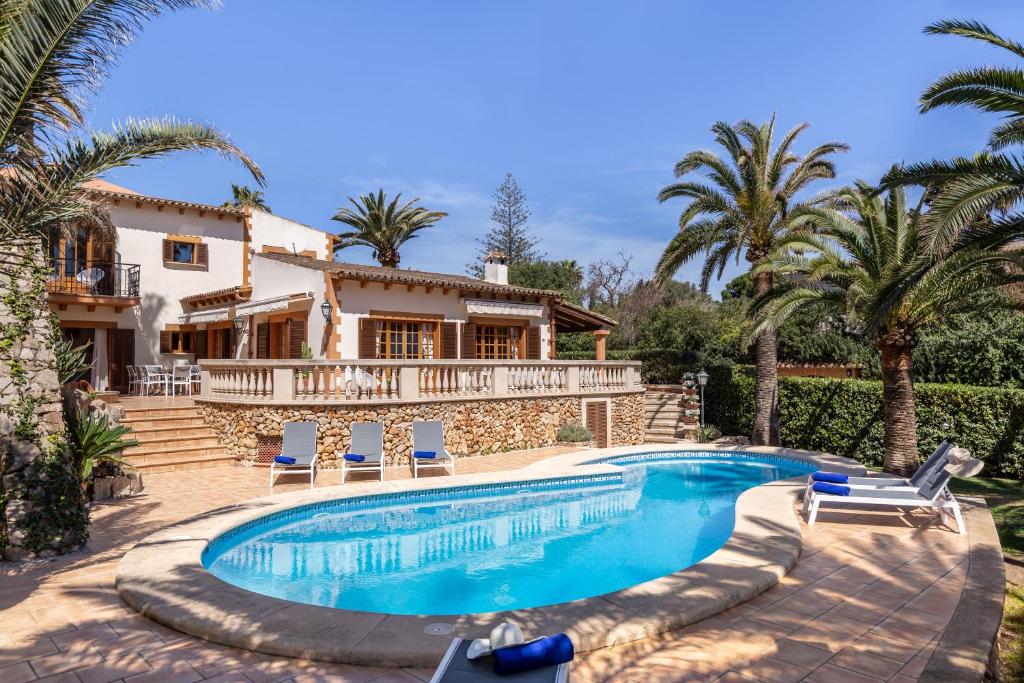 Villa SEMBAT photo 2