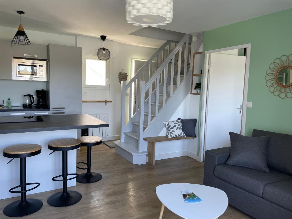 Appartement T3 vue mer Sauzon balcon et parking privé photo 1