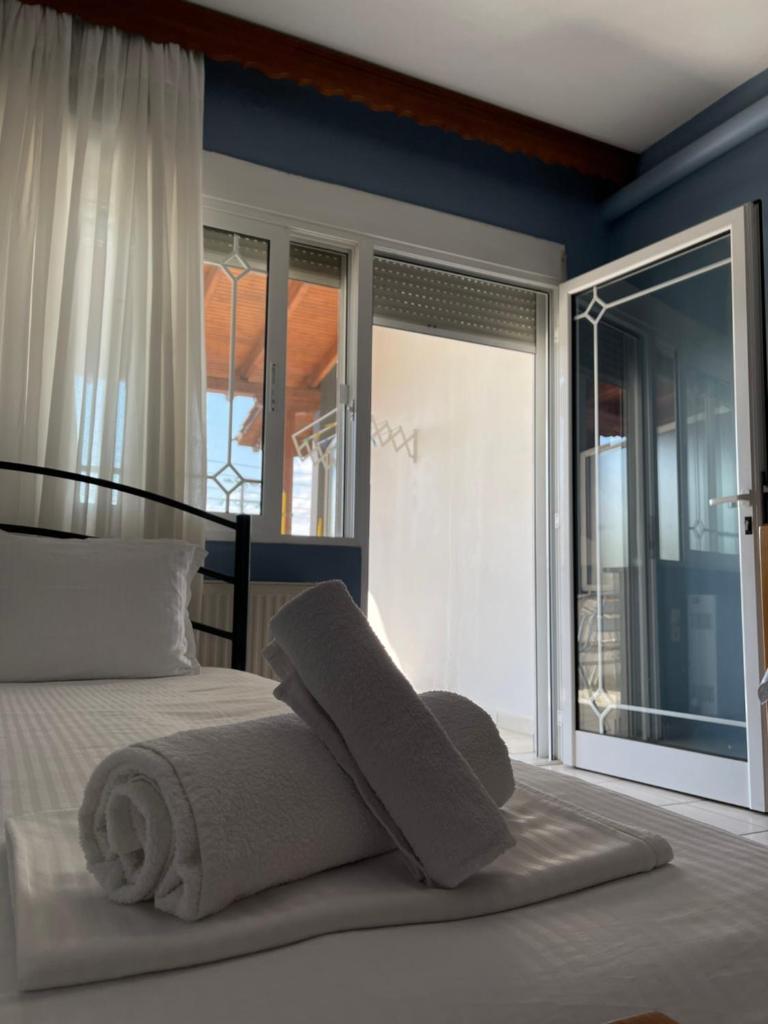 Artemis Hotel Apartments photo 2