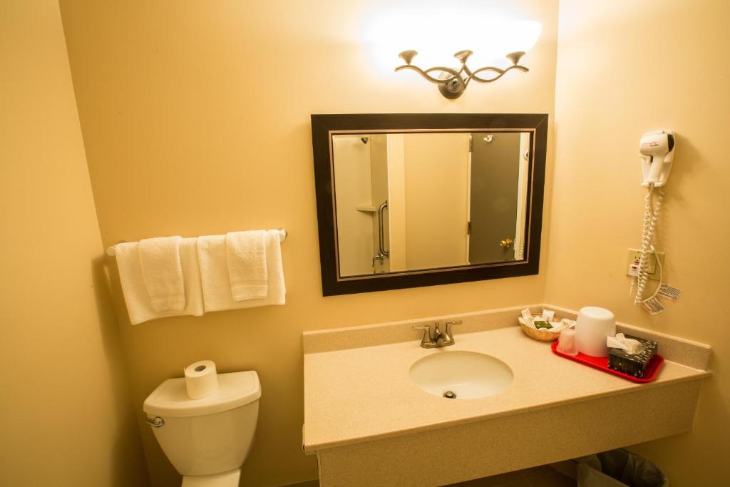 The Village Inn photo 3