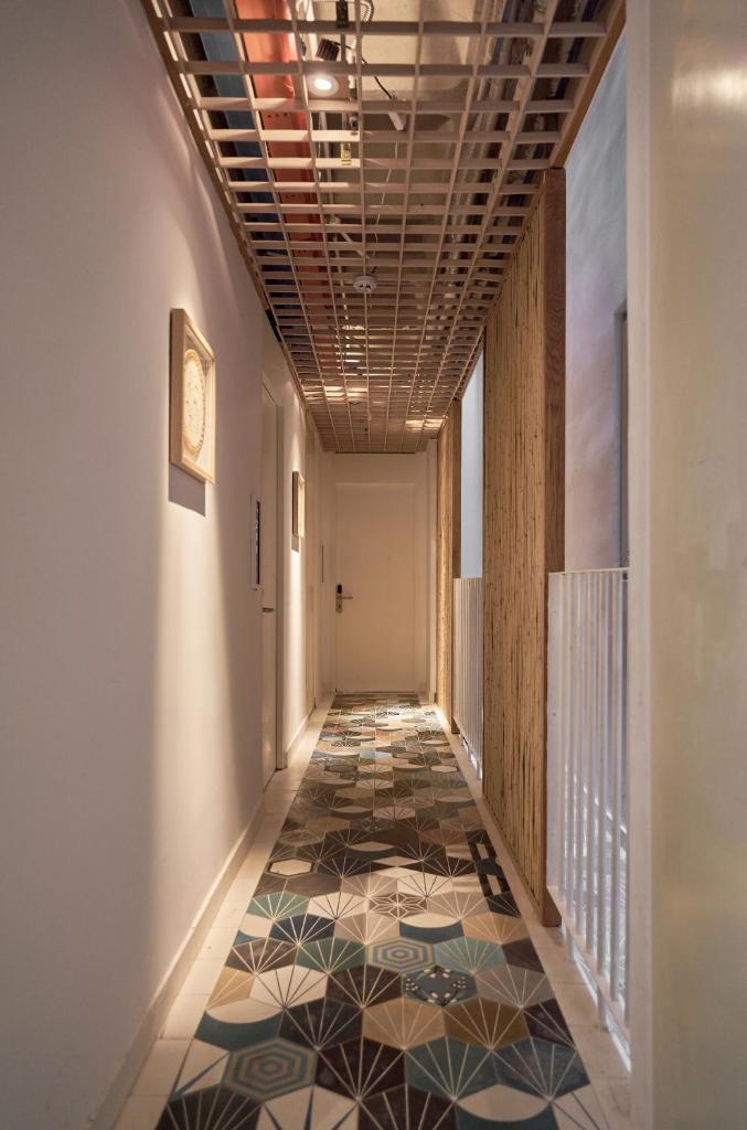 Khách sạn Blue Diamond Signature 