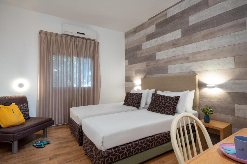 Kibbutz Malkiya Travel Hotel photo 3