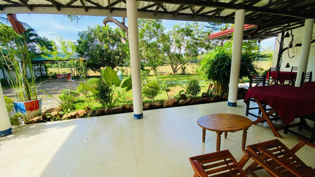 Owin Rose Yala Safari Hotel photo 3
