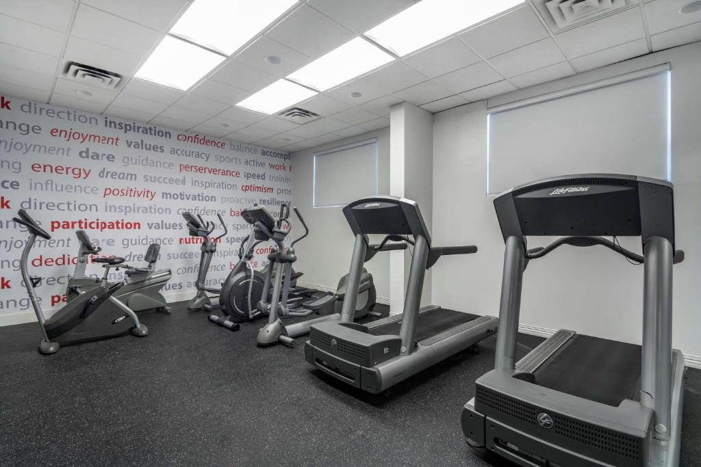 Best Western Plus Vancouver Airport Hotel photo 4