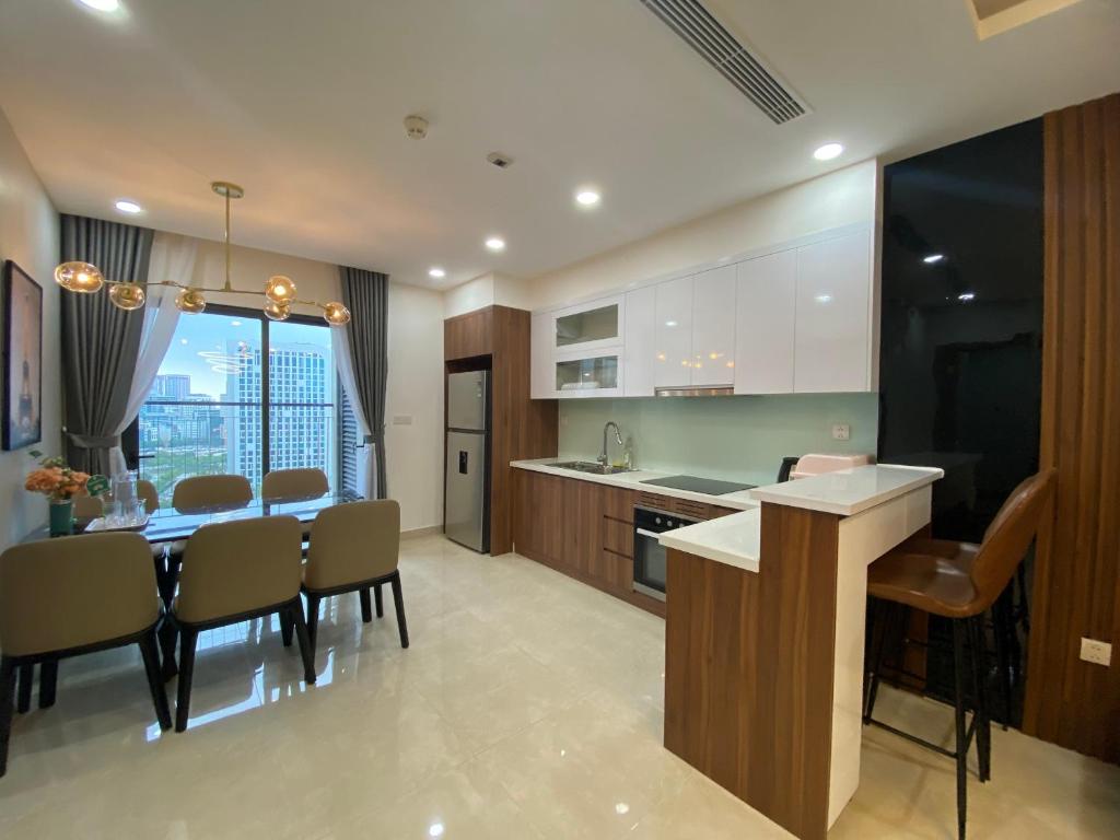 Asahi Luxstay - Golden Park 2Br Apartment